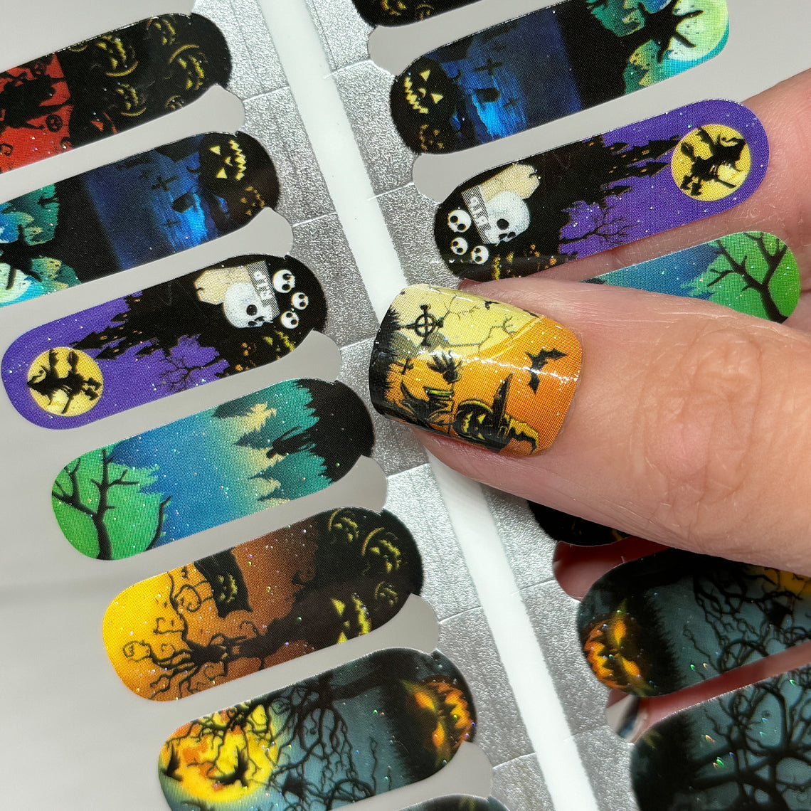 🎁 Night of the Dead Nail Wraps (GLITTER ACCENTS) (100% off)