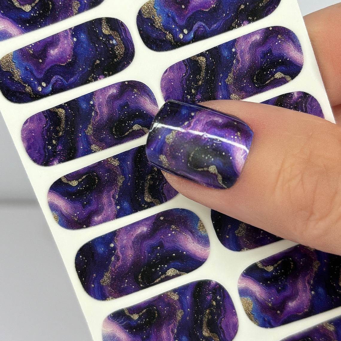 Amethyst Geode Exclusive Nail Wraps (PEARL)