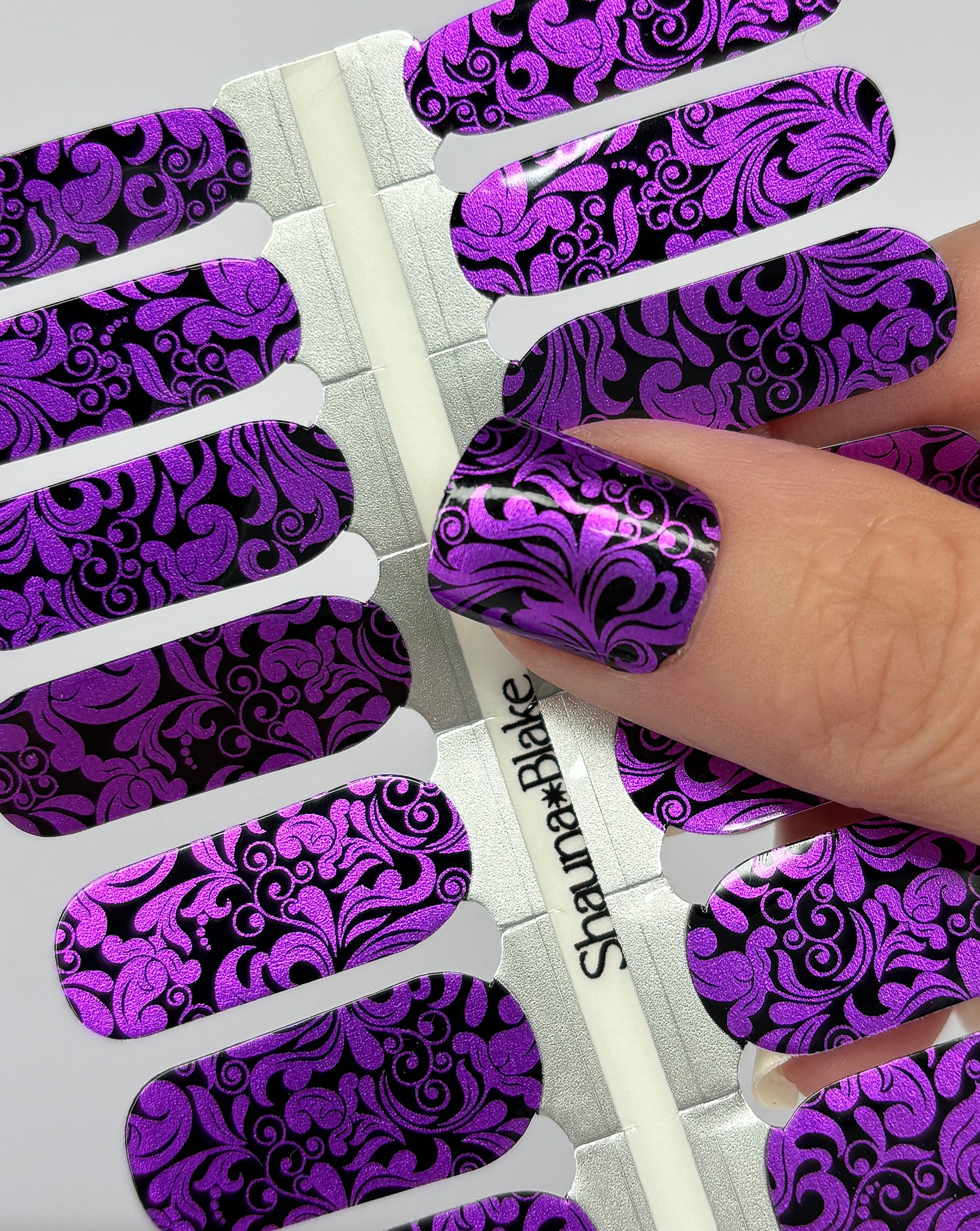 Metallic Purple Damask Exclusive Design Nail Wraps (FOIL)