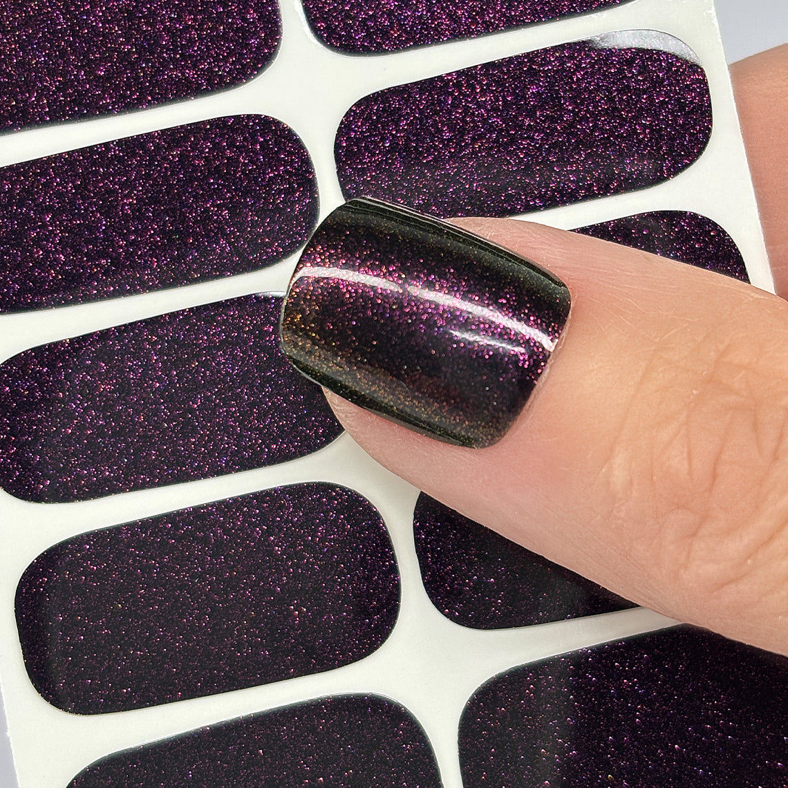 Mystic Merlot Exclusive Nail Wraps (Color Shift)