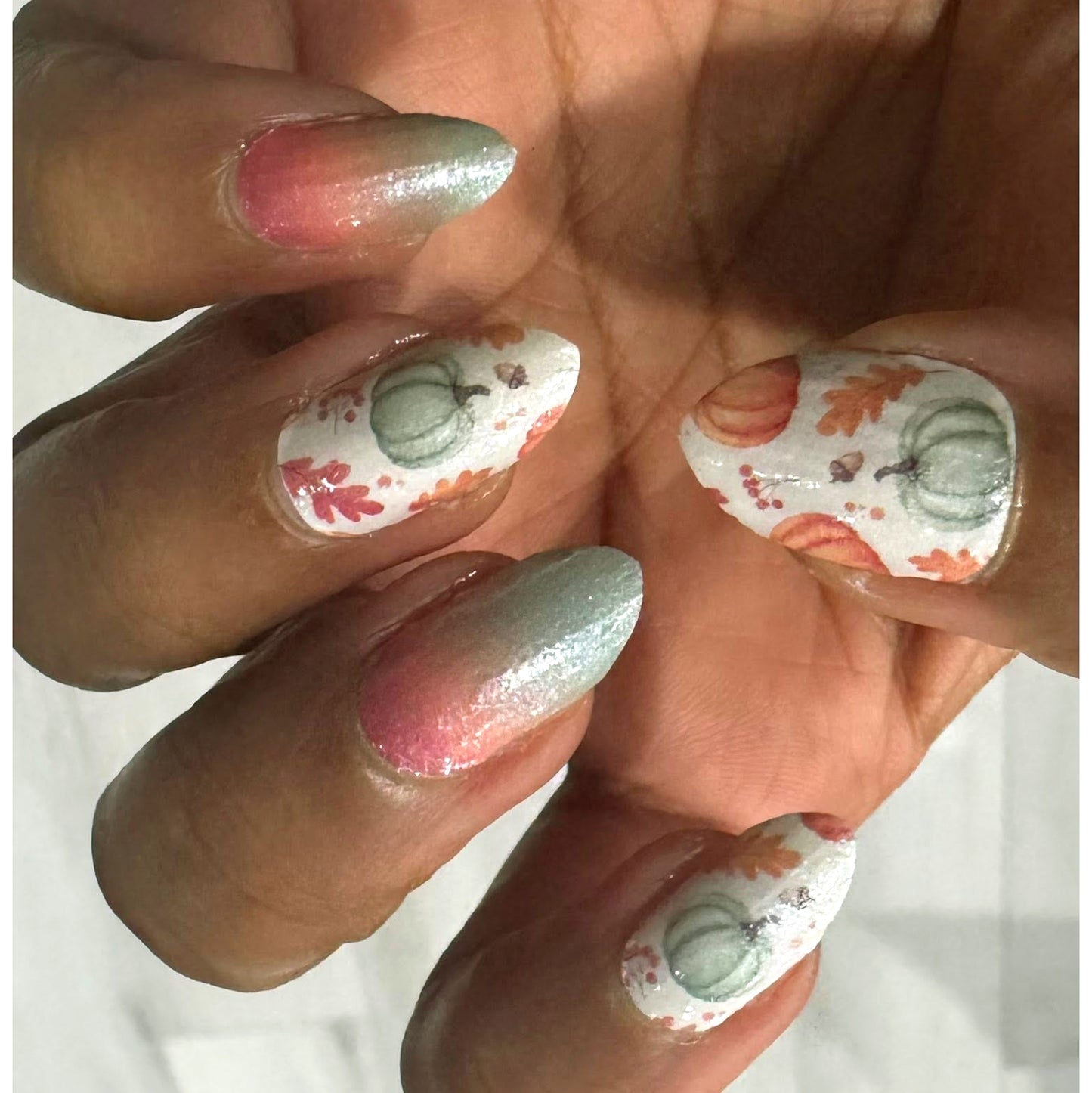 Pearlescent Pumpkins Exclusive Design Nail Wraps (PEARL)