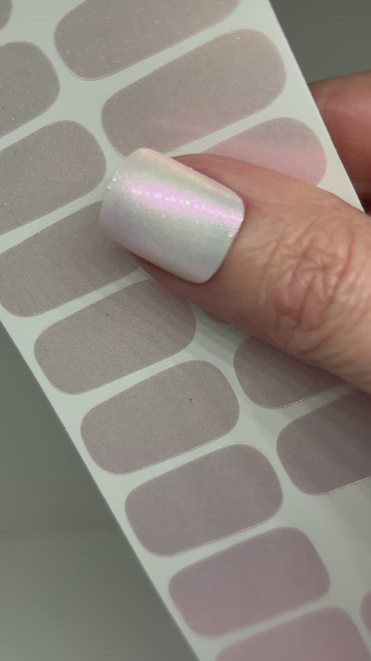 Mystic Blush Exclusive Nail Wraps (Color Shift)